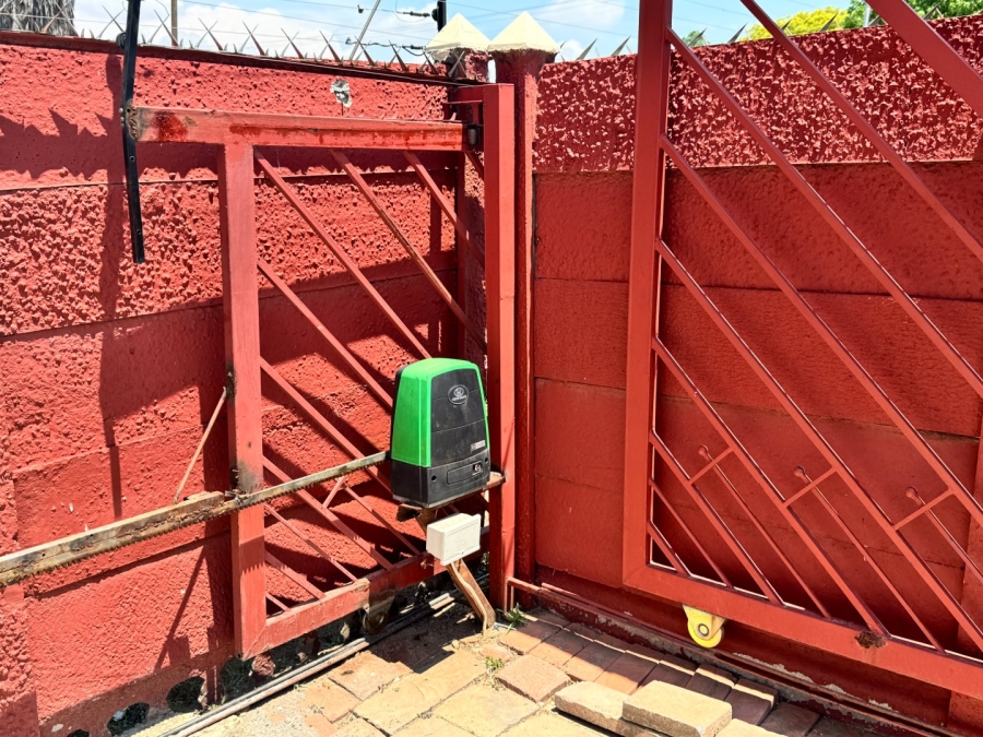 4 Bedroom Property for Sale in Potchefstroom North West